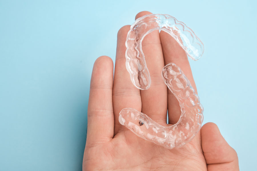 Cómo limpiar tu férula dental en 5 pasos
